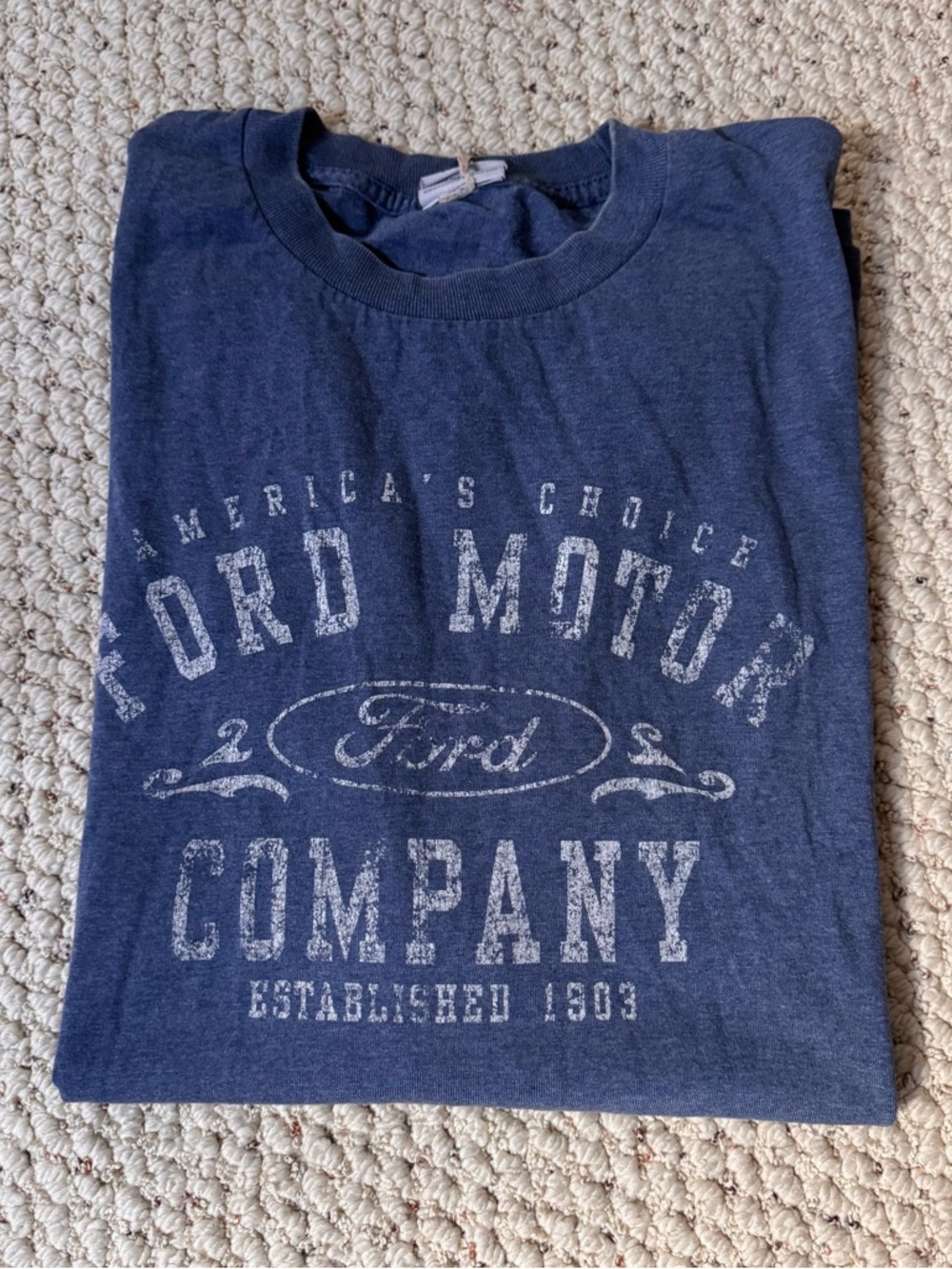 Vintage Ford Motor Men's Navy Blue Graphic Short Sleeve Tee